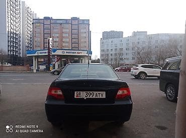 ford focus 2002: Седан темно-синего цвета на киргизских номерах (KG, номер 399 ATY) — 8