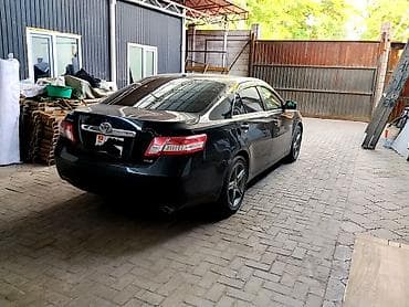 2011: Toyota Camry: 2011 г., 2.5 л, Автомат, Бензин, Седан — 4