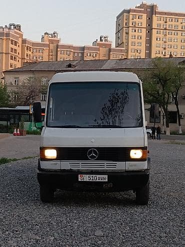 Грузовик, Mercedes-Benz, Стандарт, 7 т, Б/у