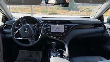 авто в токмаке: Toyota Camry: 2018 г., 2.5 л, Автомат, Гибрид, Седан — 6
