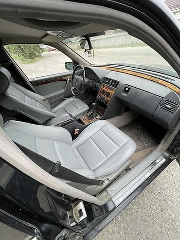 качан: Mercedes-Benz C-Class: 1994 г., 2 л, Кол менен иштөөчү, Бензин, Седан — 9