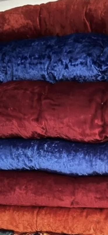 пошив верхней одежды: Велюровая ткань (стрейч-бархат), рулоны. - Фактура: мягкий бархат с — 1