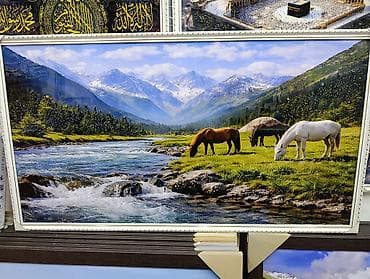 small table: Картины в рамах с изображением лошадей. Размер 120х65см - Комплект из — 6