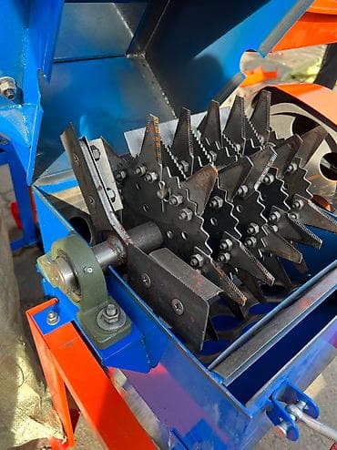 Оборудование для производства: Дробилка 3в1 300-450кг в час Двигатель 7.5кв 2850о/мин На 220v — 3