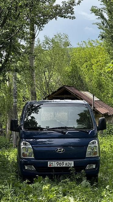b v d: Легкий грузовик, Hyundai — 4