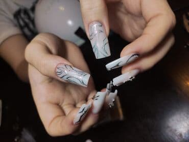 работа в кумторе: Мастер маникюра. 3-5 лет опыта. Процент — 8