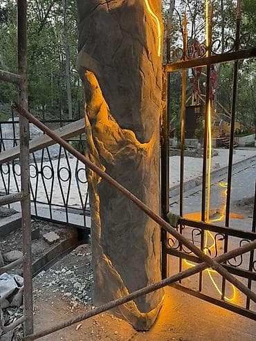 укладчик брусчатки: Декоративные искусственные скалы и архитектурные элементы под камень — 2