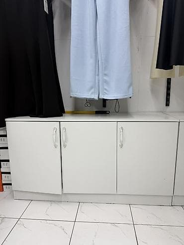 Матрастар: Шифоньерлер, кийидер үчүн шкафтар, Жаңы, Түз, Жыгач — 1