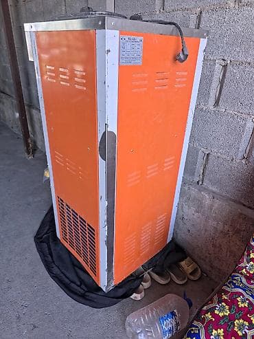 Профессиональный фризер для мягкого мороженого - Напольная