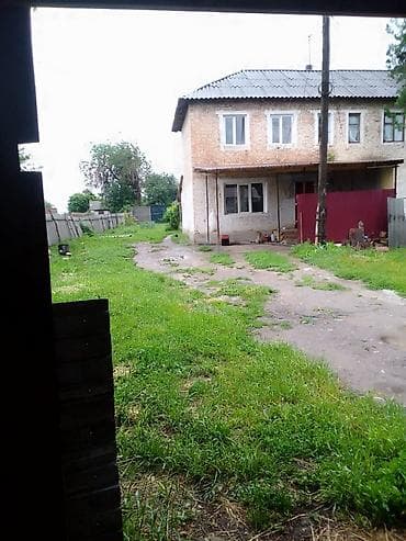 комната гостиничного типа: 7 комнат Двухэтажный кирпичный дом с приусадебным участком. Описание — 8