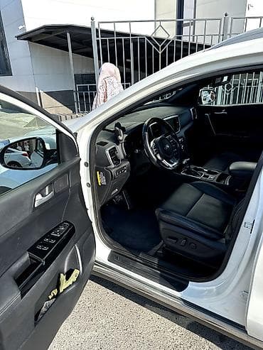 Транспорт: Kia Sportage: 2020 г., 2.2 л, Автомат, Дизель, Кроссовер — 9