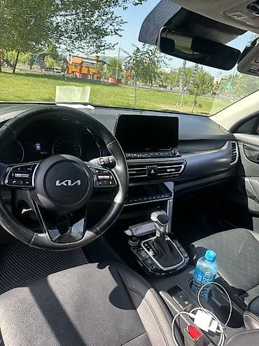 mersedes e55: Kia Seltos: 2022 г., 1.6 л, Автомат, Дизель, Внедорожник — 4