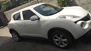 круглый: Nissan Juke: 2012 г., 1.6 л, Автомат, Бензин, Кроссовер — 5