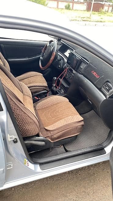 toyota corolla s: Toyota Corolla: 2005 г., 1.4 л, Механика, Бензин, Хэтчбэк — 7
