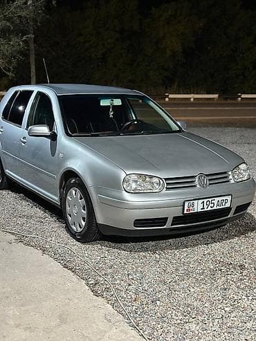 Продажа авто: Volkswagen Golf: 2001 г., 1.6 л, Механика, Бензин, Хэтчбэк — 2