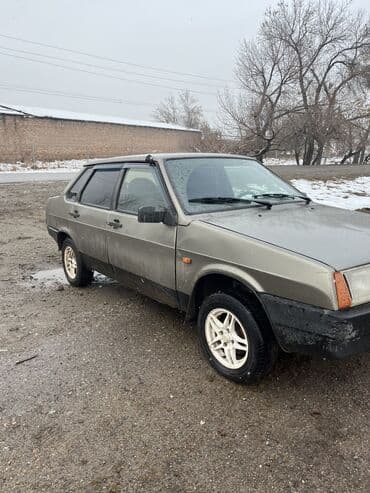 Продажа авто: ВАЗ (ЛАДА) 21099: 2002 г., 1.5 л, Механика, Бензин, Седан — 3