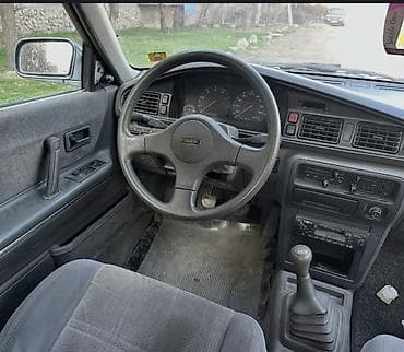 mazda 3 2005: Mazda 626: 1991 г., 2 л, Механика, Бензин, Универсал — 7