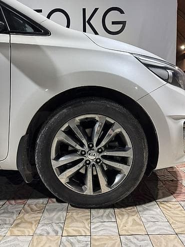 transporter multivan: Kia Carnival: 2018 г., Минивэн — 4