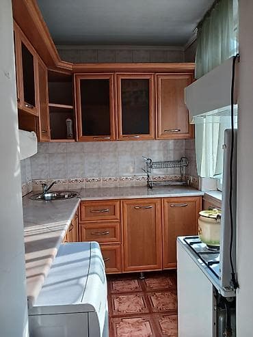 Батир сатып алам: 3 бөлмө, 70 м², 3 кабат — 6