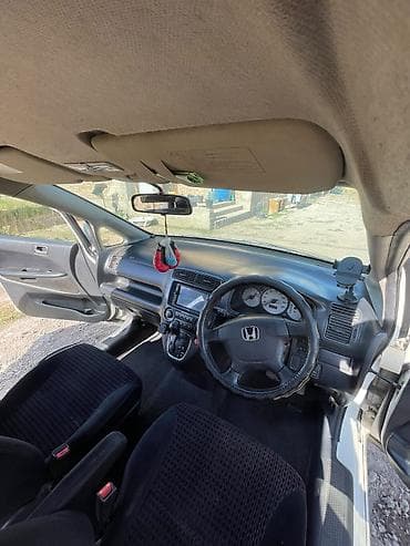 велюровое: Honda Stream: 2001 г., 2 л, Автомат, Бензин, Минивэн — 6