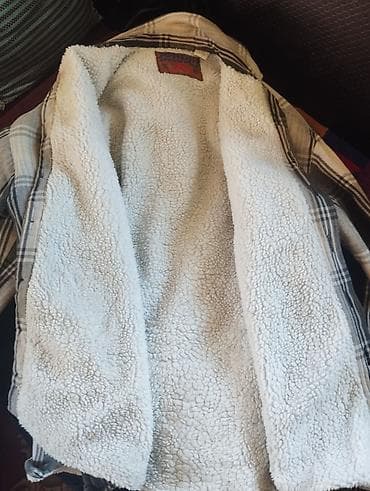 форма зимняя: Зимний набор одежды 1) Утеплённый жилет - Цвет: ярко‑красный - Прямой — 4