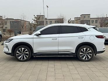 nio et9: BYD Song Plus: 2024 г., Автомат, Электромобиль, Кроссовер — 3