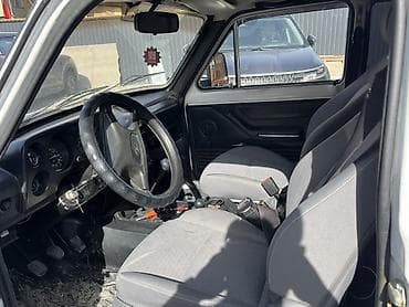 расширители колес: ВАЗ (ЛАДА) 4x4 Нива: 1989 г., 1.6 л, Механика, Бензин, Внедорожник — 5