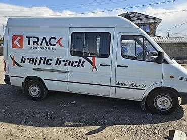 поручень на спринтер: Пассажиро-грузовой фургон Mercedes-Benz (тип Sprinter/Vito класс) — 9