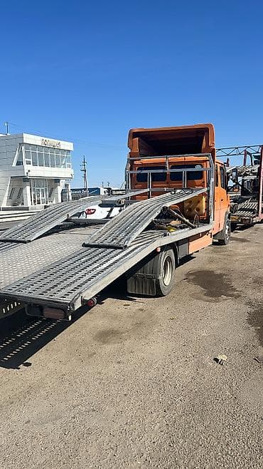 сапок 4х4: Эвакуатор, Mercedes-Benz, 2000 г., Ломаная — 3