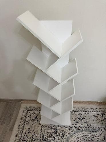 Мебель: Продается книжная полка новая дали в подарок — 2