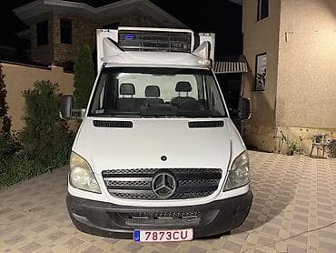 mercedes benz e 350: Легкий грузовик, Mercedes-Benz — 3