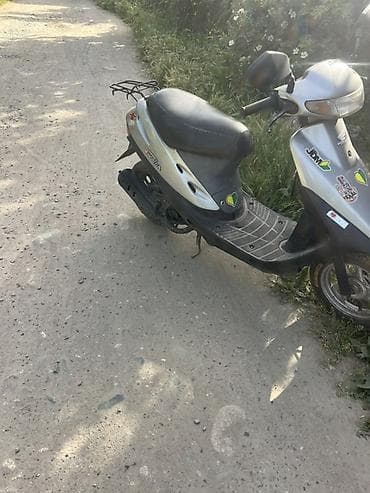 дио скутер: Скутер Honda Дио - Кузов: компактный городской скутер, цвет — 3