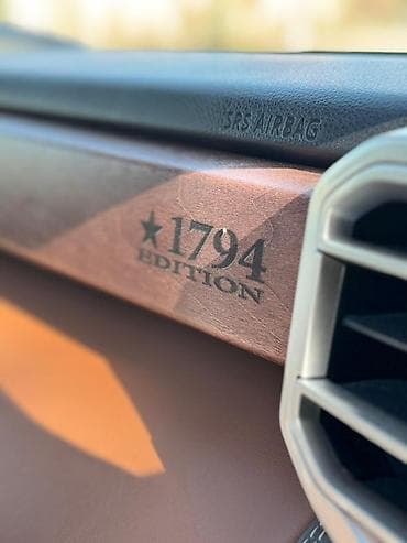 таета 70: Toyota Тундра: 2022 г., Пикап — 9