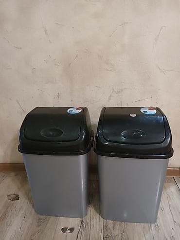 Продаются большие мусорные ведра состояние отличное. 2 ведра за 500 at lalafo.kg Продаются большие мусорные ведра состояние отличное. 2 ведра за 500