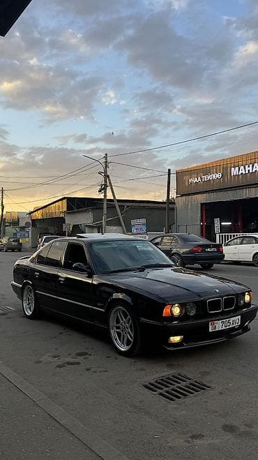 BMW 5 series: 1990 г., 3.2 л, Механика, Бензин, Седан — 10