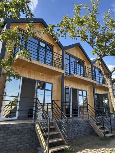 исык куль отдых: Коттедж, Barn Hause Ch-A Чолпон-Ата, Парковка, стоянка, Барбекю — 1