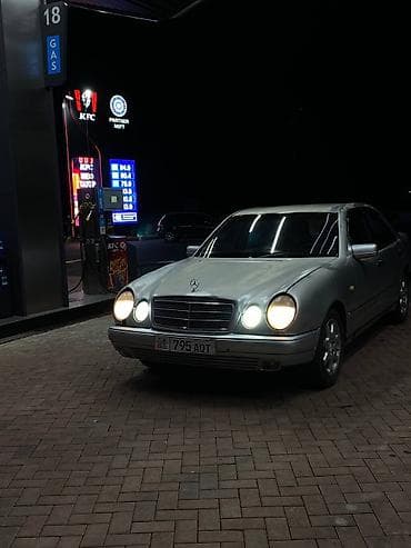 м 273: Mercedes-Benz E-Class: 1995 г., 2.2 л, Механика, Бензин, Седан — 1