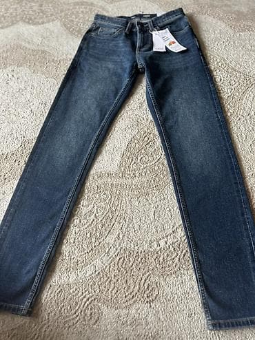 Шорты: Мужские джинсы Celio - Модель: Feel Good Denim - Посадка — 1