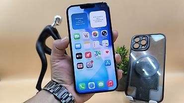 IPhone 13 Pro Max, Б/у, 256 ГБ, Голубой, Защитное стекло, Чехол, 75 %