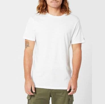 Футболкалар: Volcom 3 в 1 модель: приталенная состав: хлопок 100% размер: S,M,XL — 3