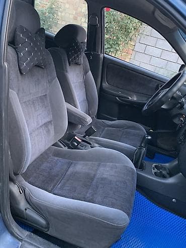 mazda 626 gc: Mazda 626: 1997 г., 2 л, Механика, Бензин, Седан — 9