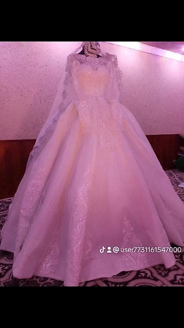 Свадебное платье принцесса конплек шуба и калицо ифата - Цвет