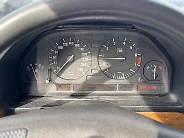 730: BMW 7 series: 1987 г., 3.5 л, Механика, Бензин, Седан — 8