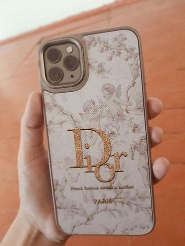 s6 edge: IPhone 11 Pro Max, Б/у, 256 ГБ, Черный, Защитное стекло, Коробка, 83 % — 2