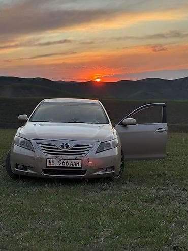 2008: Toyota Camry: 2008 г., 2.4 л, Автомат, Бензин, Седан — 5