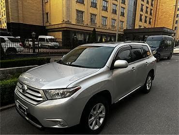 Транспорт: Toyota Highlander: 2011 г., 3.5 л, Автомат, Бензин, Кроссовер — 2
