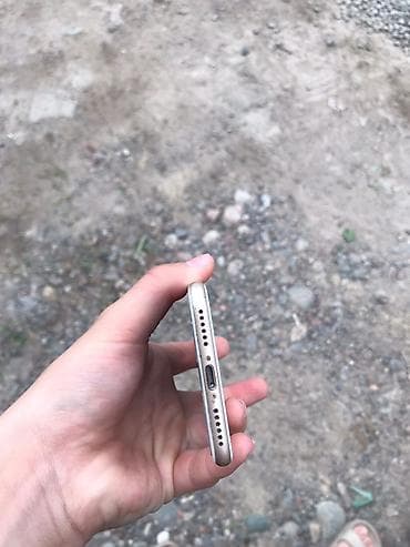 айфон 7 128: IPhone 7, Золотой — 3