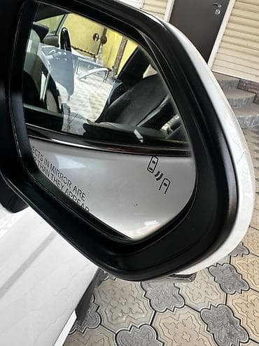 camry 5: Toyota Camry: 2020 г., 2.5 л, Гибрид, Седан — 8