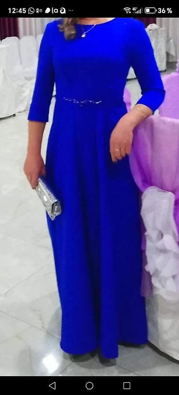 Вечерние платья — 3 модели 1) Ярко‑синее длинное платье - Гладкая