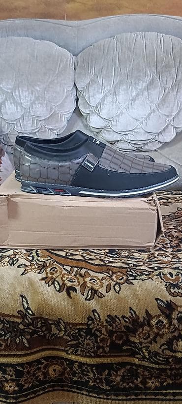 кроксы купить: Мужские повседневные лоферы/мокасины - Закрытый дизайн без шнурков — 1